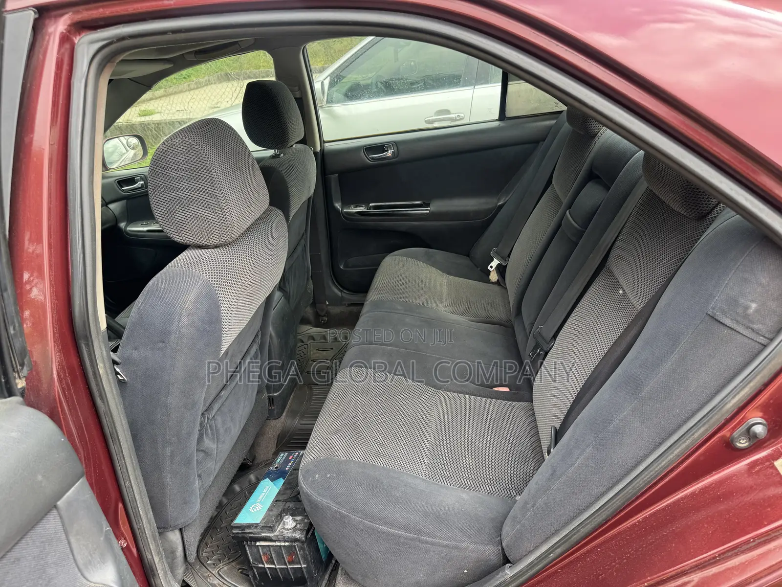 Toyota Camry LE 4dr Sedan (2.4L 4cyl 5M) 2004 Burgundy