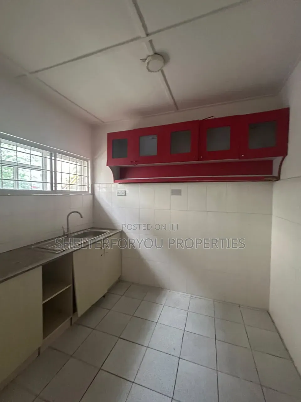 1bdrm Apartment in Lekki Phase 1 for rent