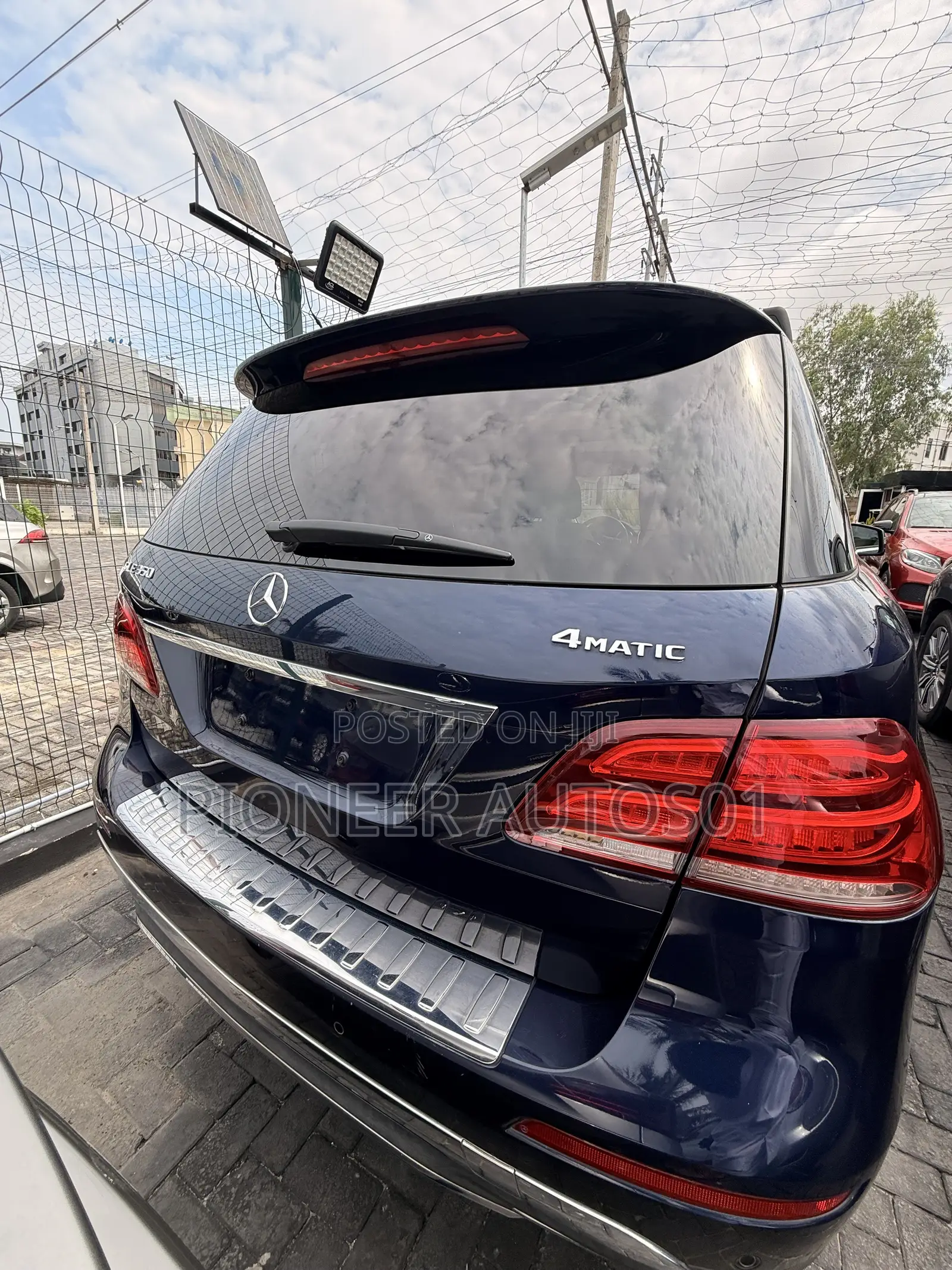 Mercedes-Benz GLE-Class GLE 350 2016 Blue