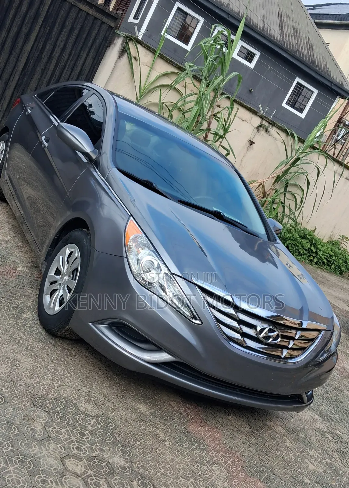 Hyundai Sonata 2012 Gray