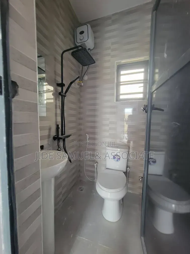 Furnished 1bdrm Room & Parlour in Ayobo for rent