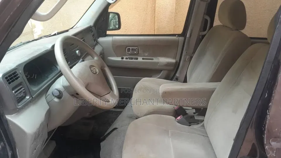 Daihatsu Atrai 2011 Brown