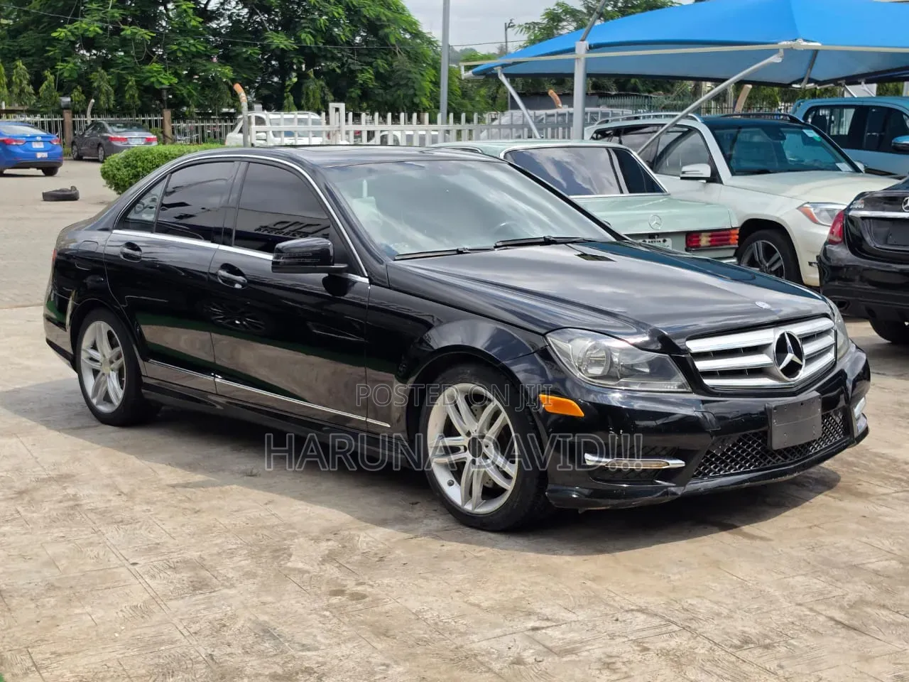 Mercedes-Benz C300 2014 Black