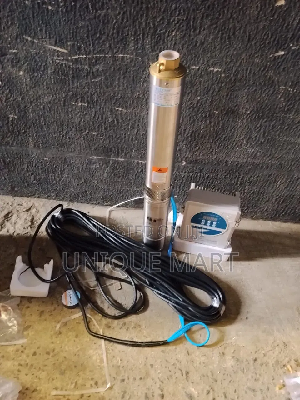 1Hp Interdab Hybrid AC/DC Submersible Pump. 100% Copper Coil