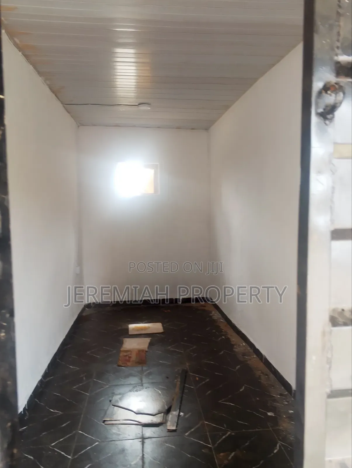 Shop for Rent