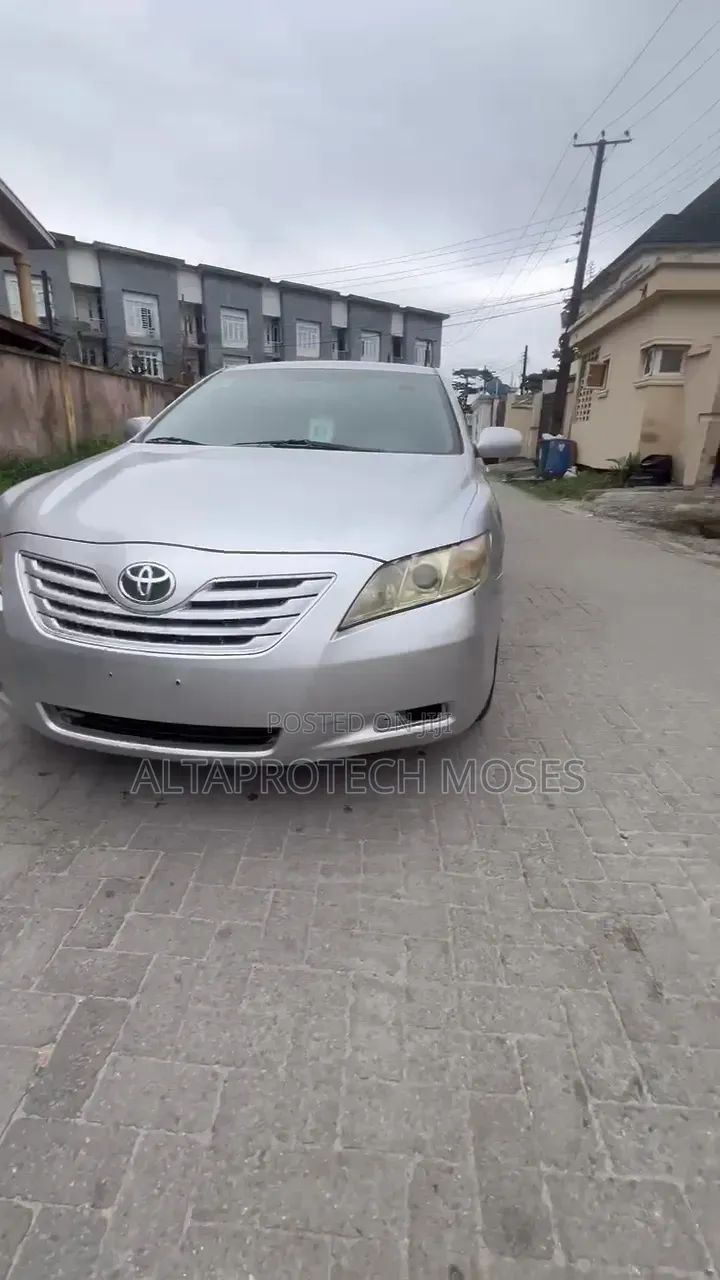 Toyota Camry LE 4dr Sedan (2.4L 4cyl 5A) 2007 Silver