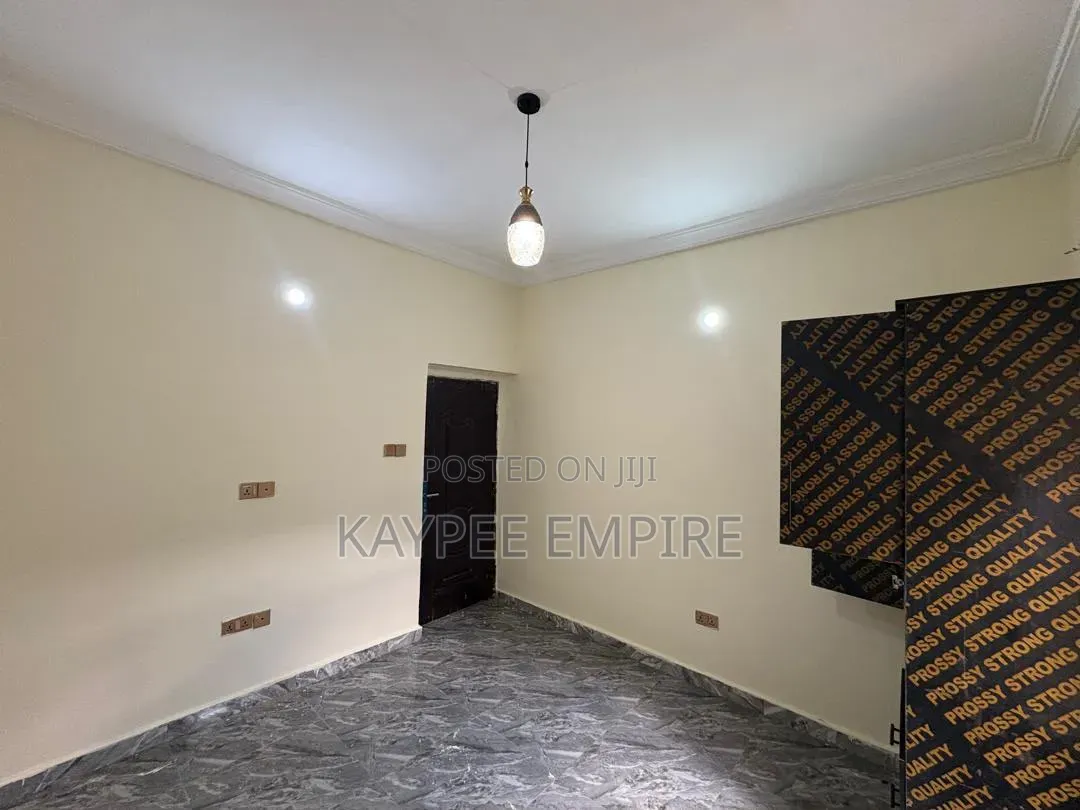 1bdrm Room & Parlour in Kubwa for rent