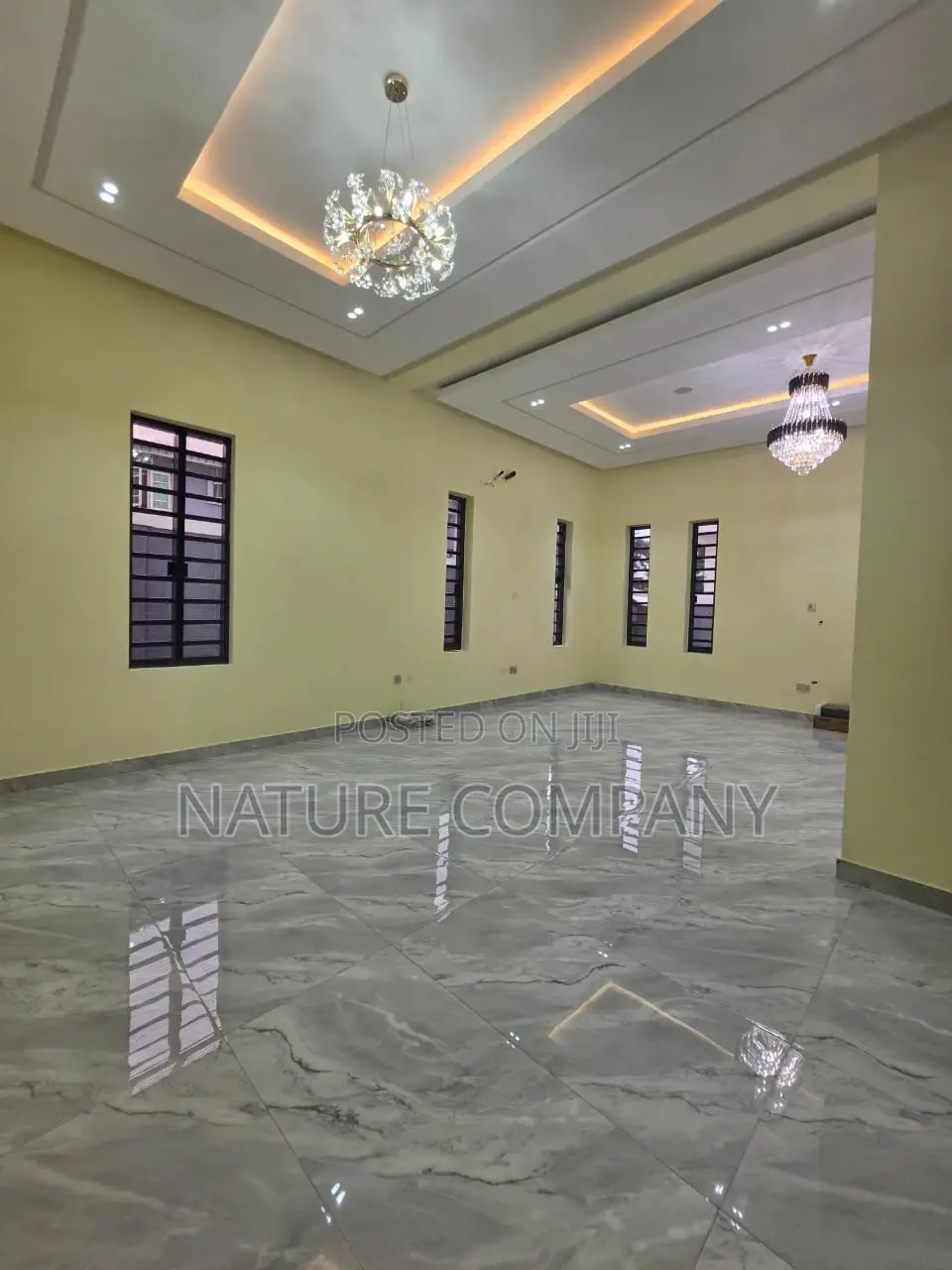 5bdrm Duplex in Omole Phase 2 for rent