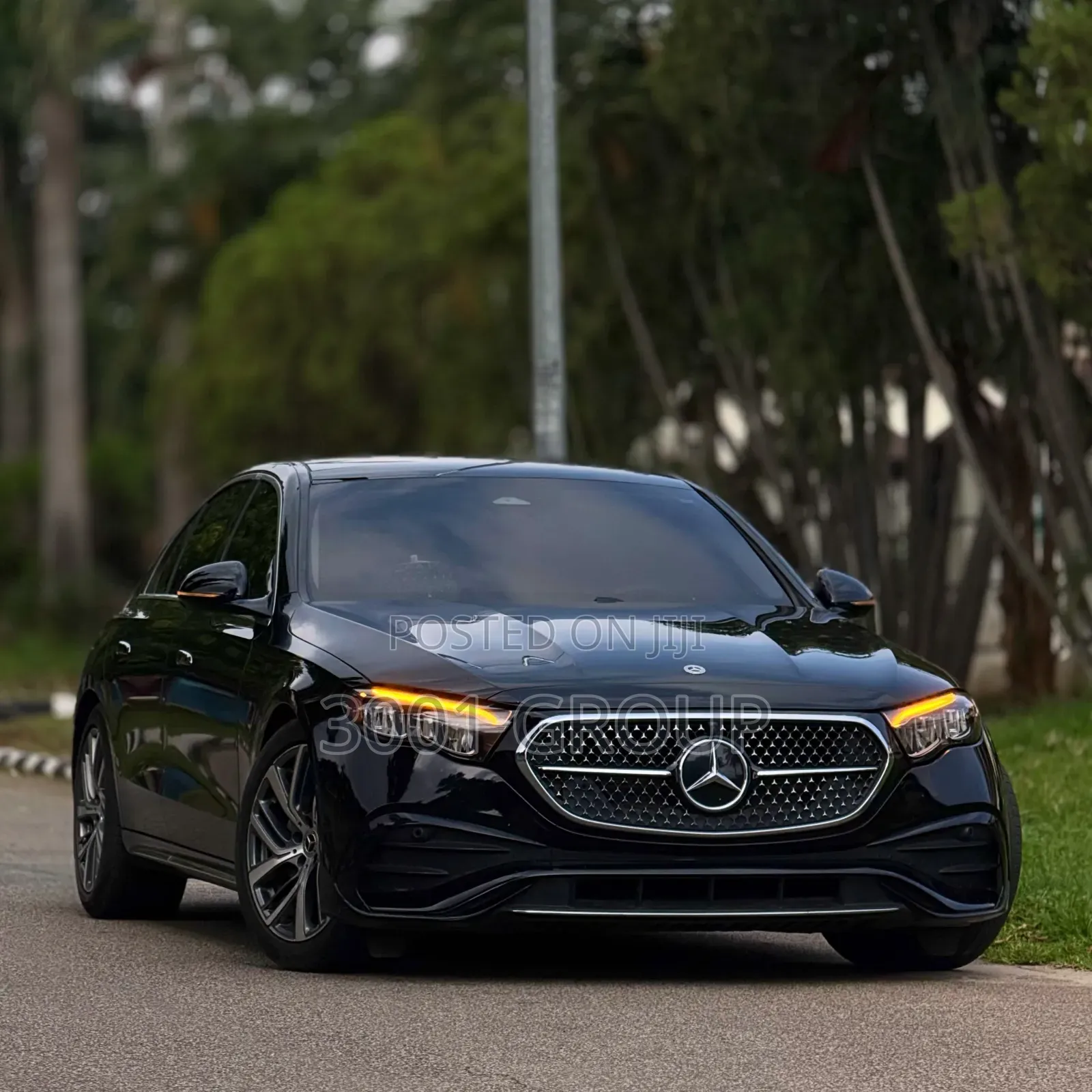 Mercedes-Benz E350 2025 Black