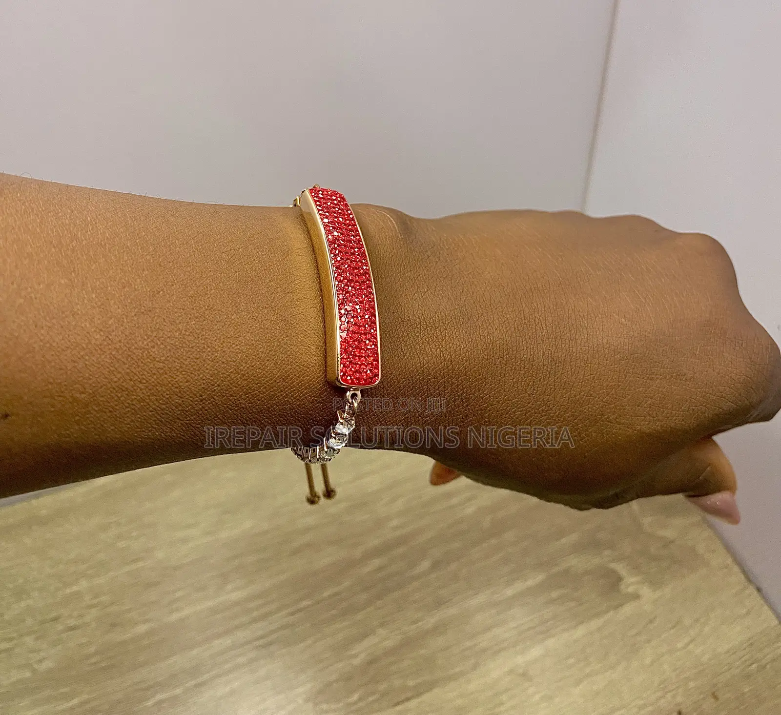 Smart Fitness & Health Bracelet (Waterproof) – BP, Sleep & Cycle Tra