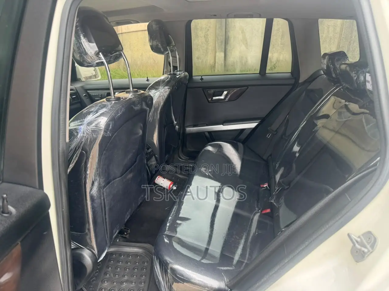 Mercedes-Benz GLK-Class 350 4MATIC 2011 White