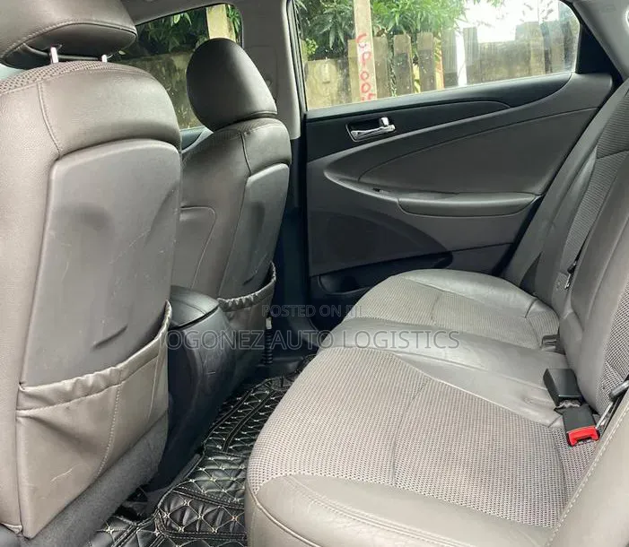 Hyundai Sonata 2012 Gray