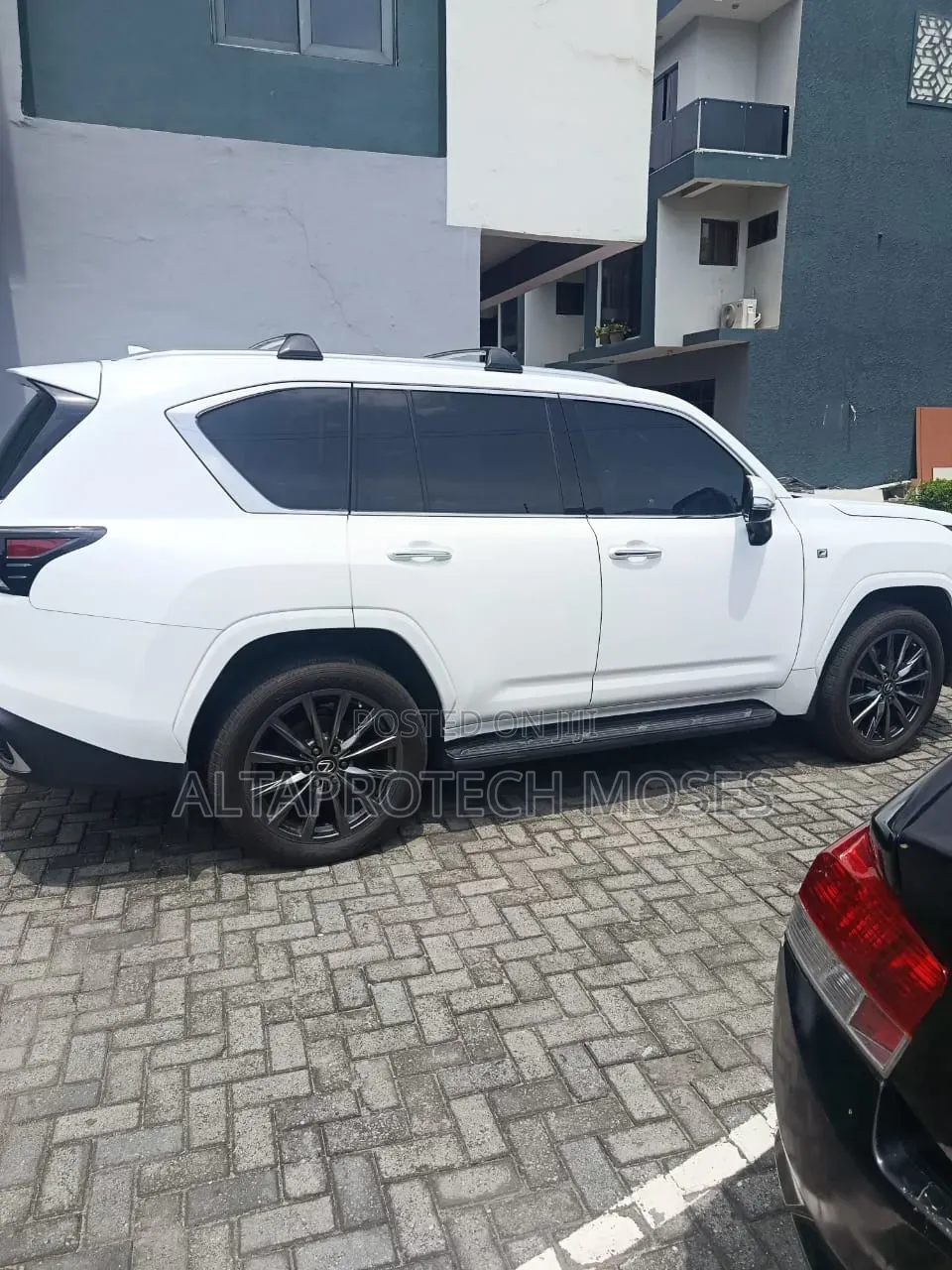 Lexus LX 600 2023 White