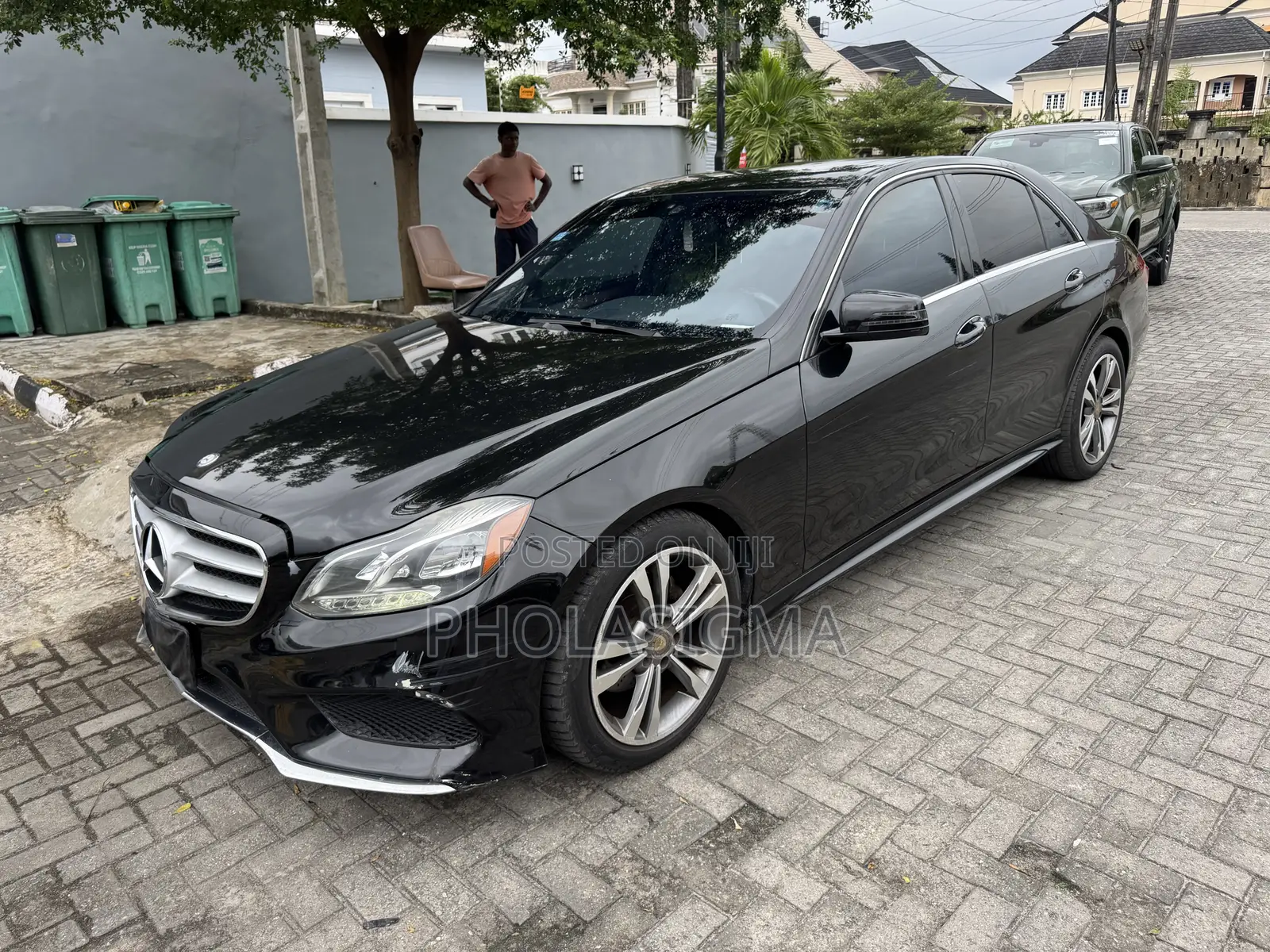 Mercedes-Benz E350 Base 4Matic Sedan AWD (3.5L 6cyl 7A) 2014 Black