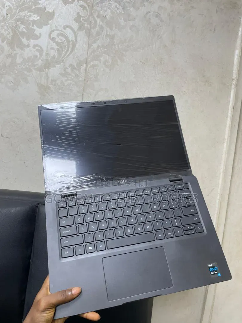 Laptop Dell Latitude 7420 16GB Intel Core i7 SSD 512GB