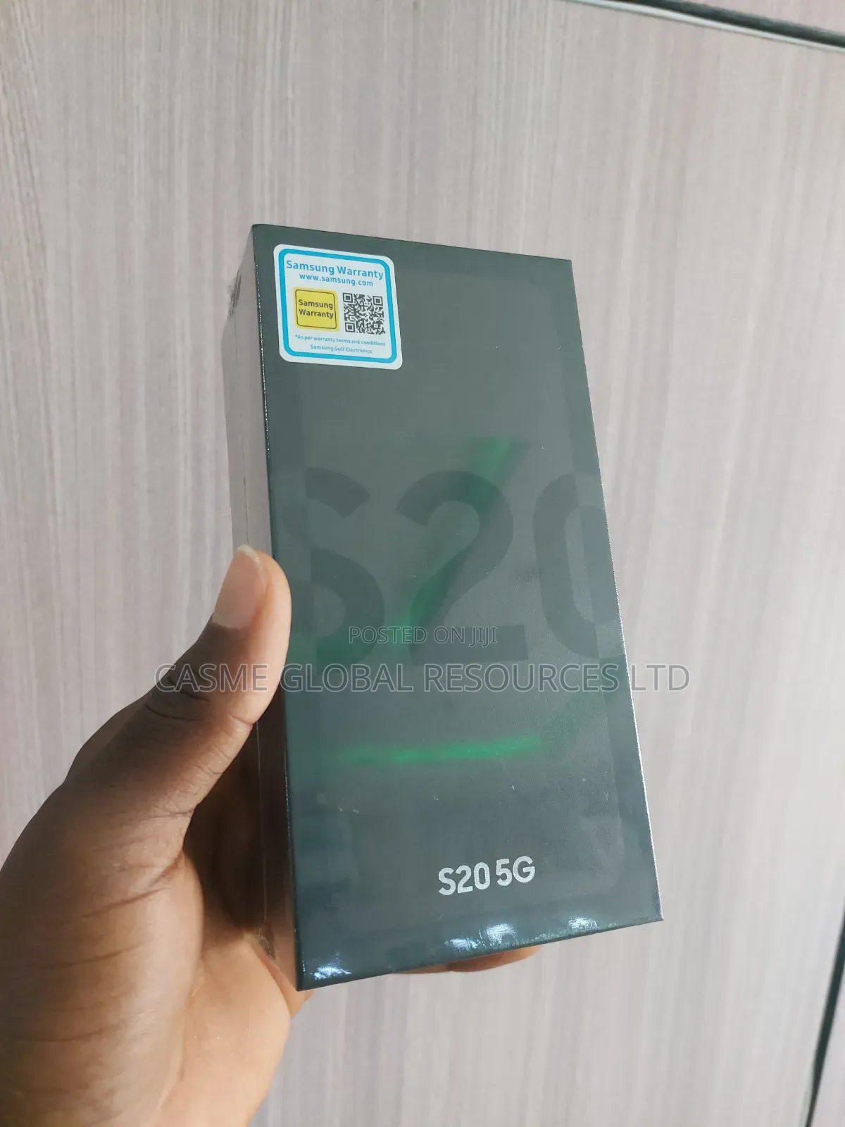 New Samsung Galaxy S20 128 GB Gray