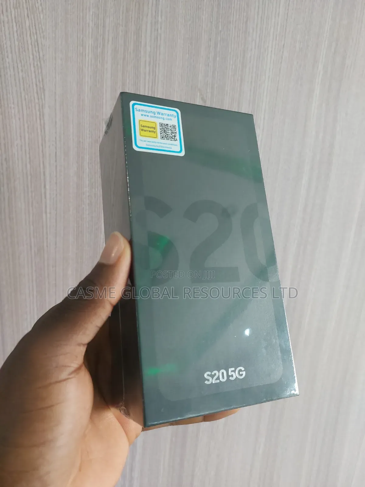 New Samsung Galaxy S20 128 GB Gray