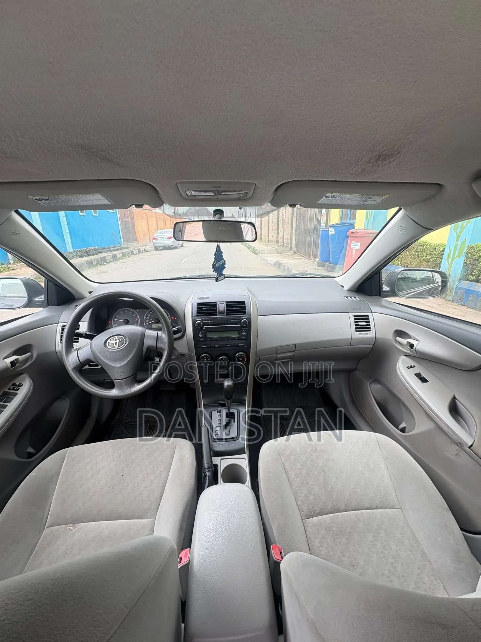 Toyota Corolla 2010 Gray