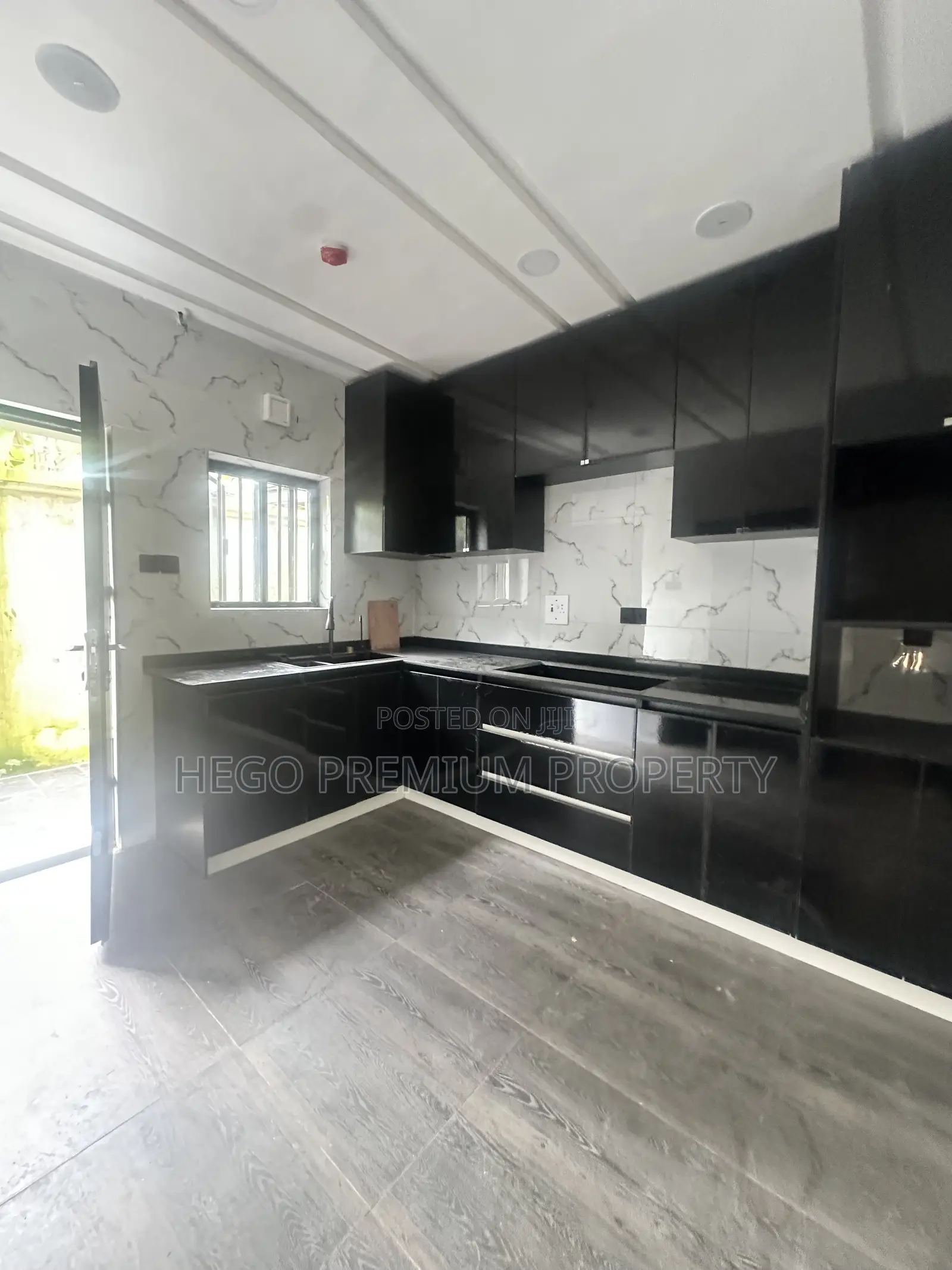 2bdrm Duplex in Omar Estate, Uzoba for rent
