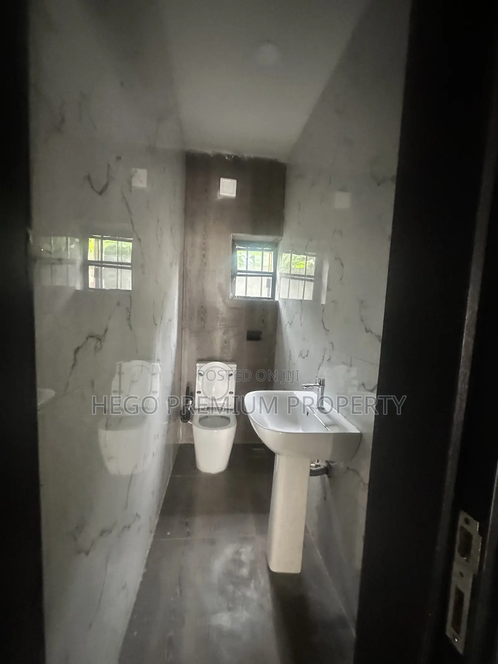 2bdrm Duplex in Omar Estate, Uzoba for rent