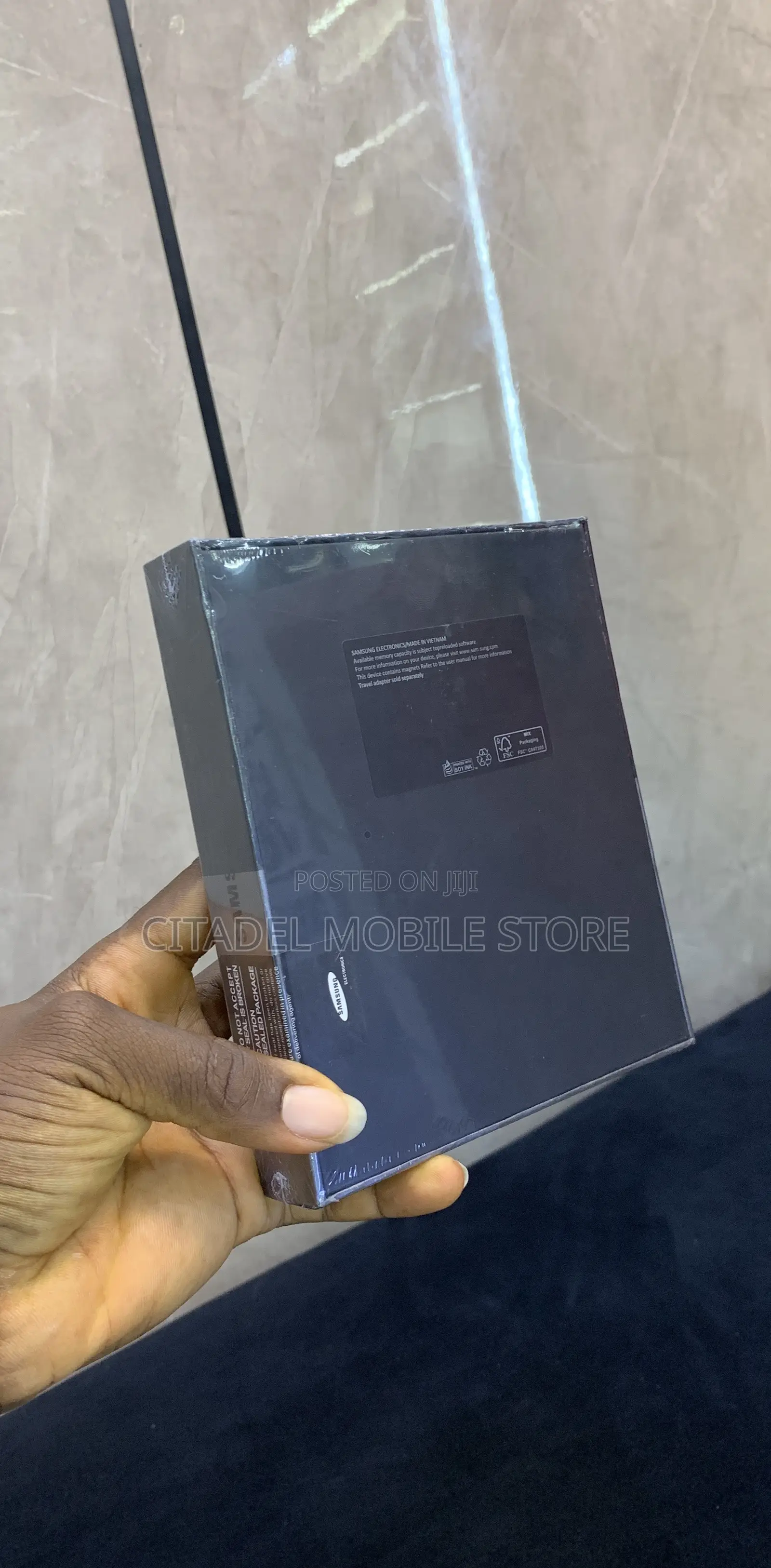 New Samsung Galaxy Z Fold4 512 GB Black