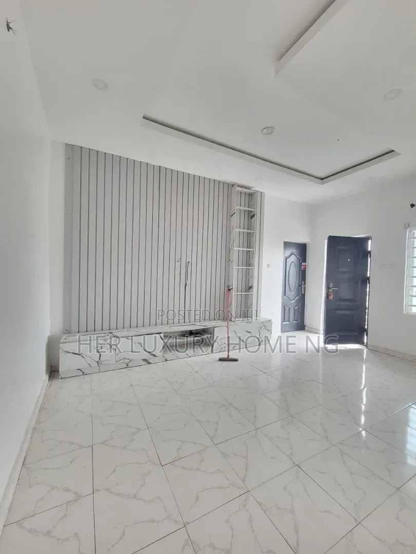 2bdrm Apartment in Unity Estate Badore for rent