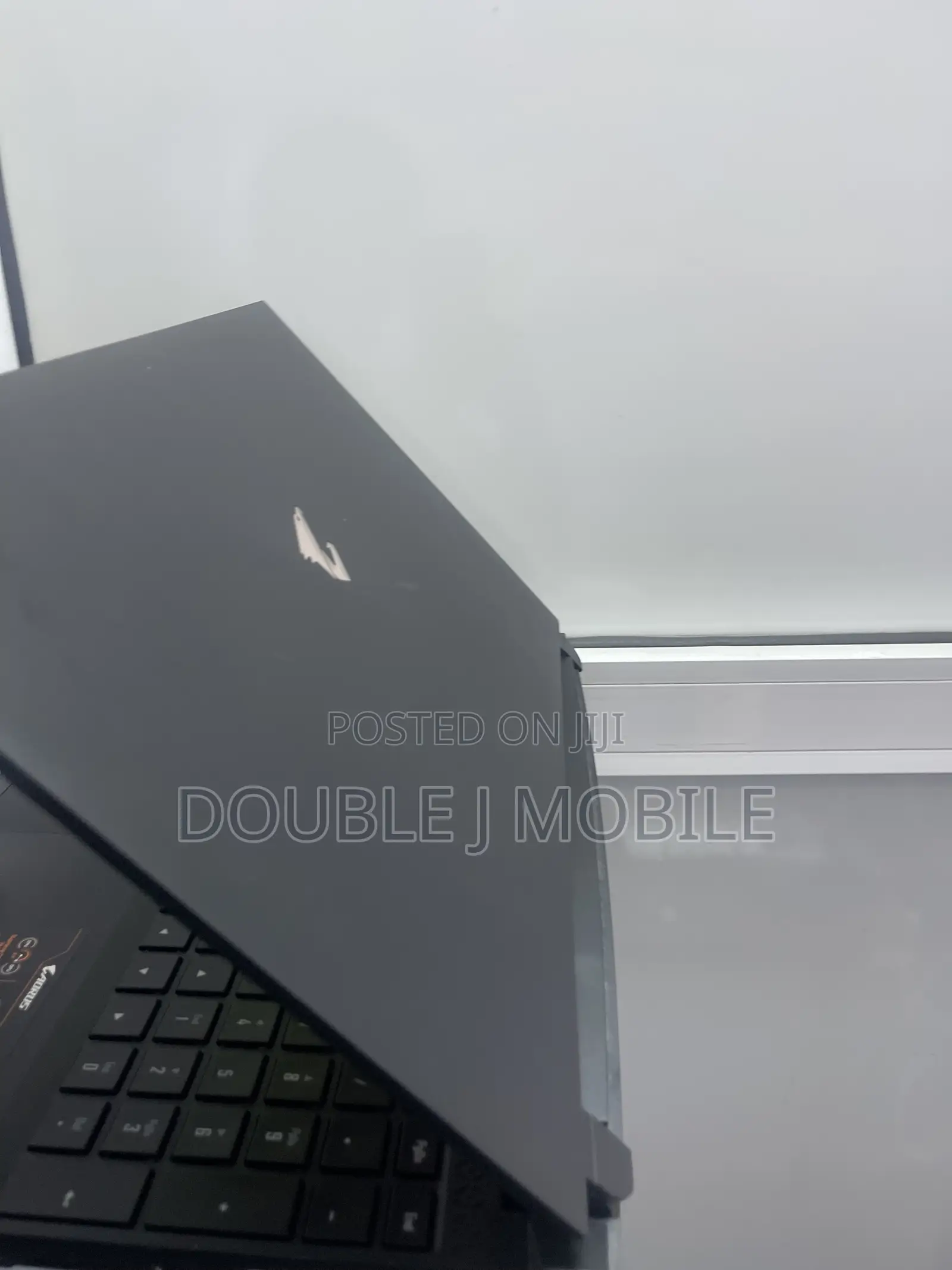Laptop Gigabyte AORUS 15P 16GB Intel Core i7 SSD 1T