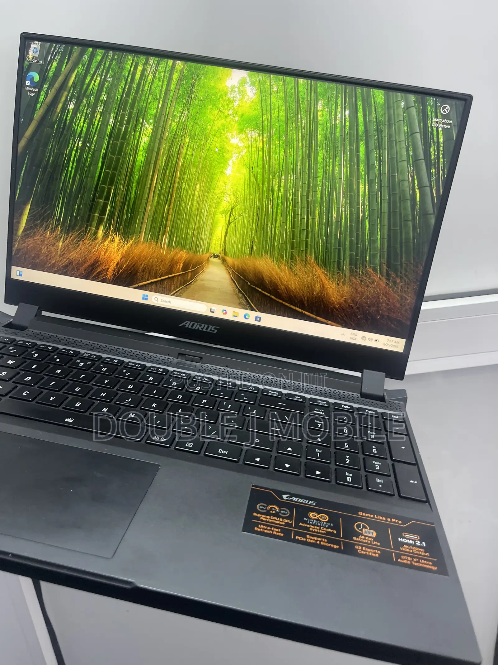 Laptop Gigabyte AORUS 15P 16GB Intel Core i7 SSD 1T