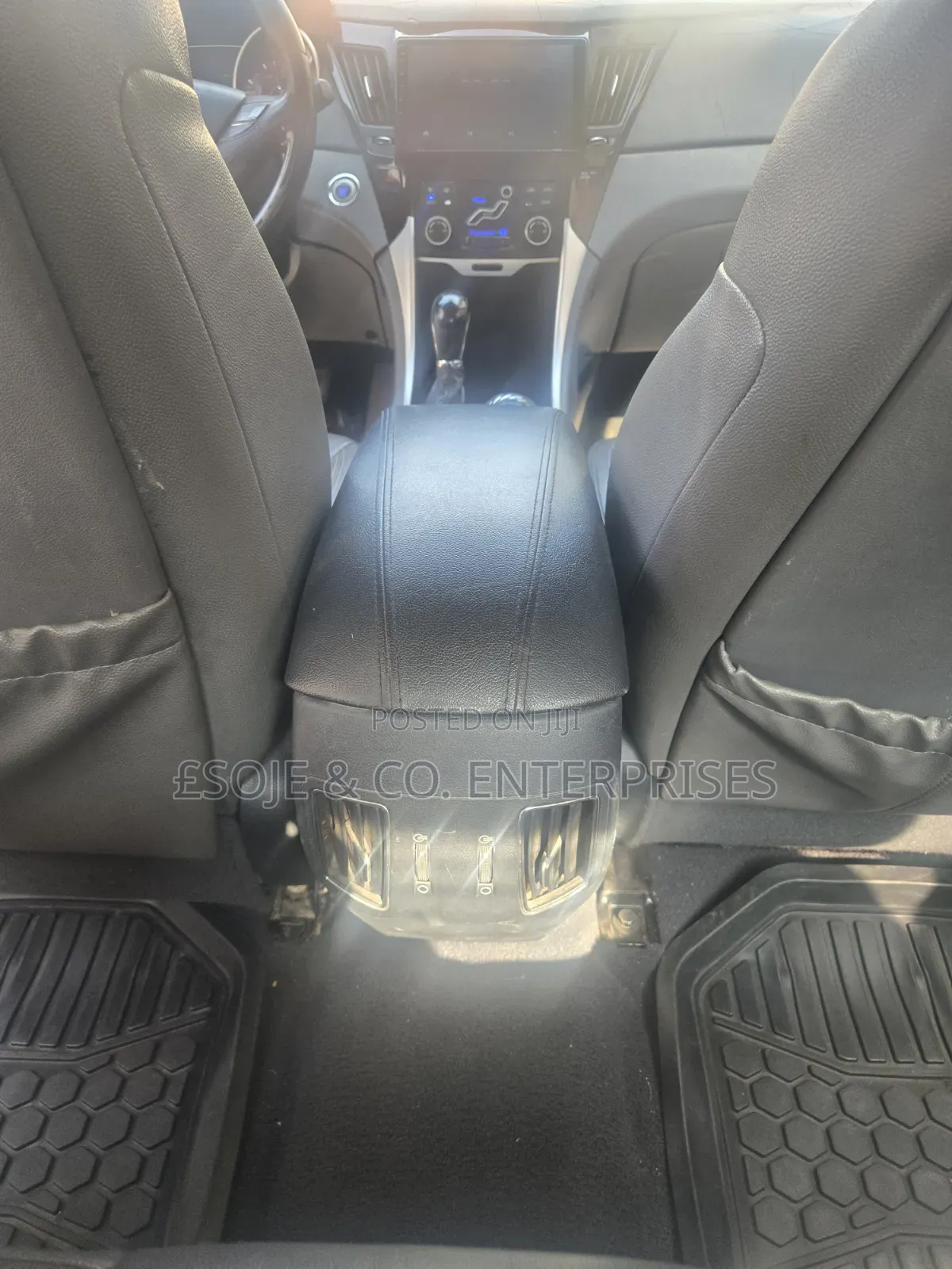 Hyundai Sonata 2010 Black