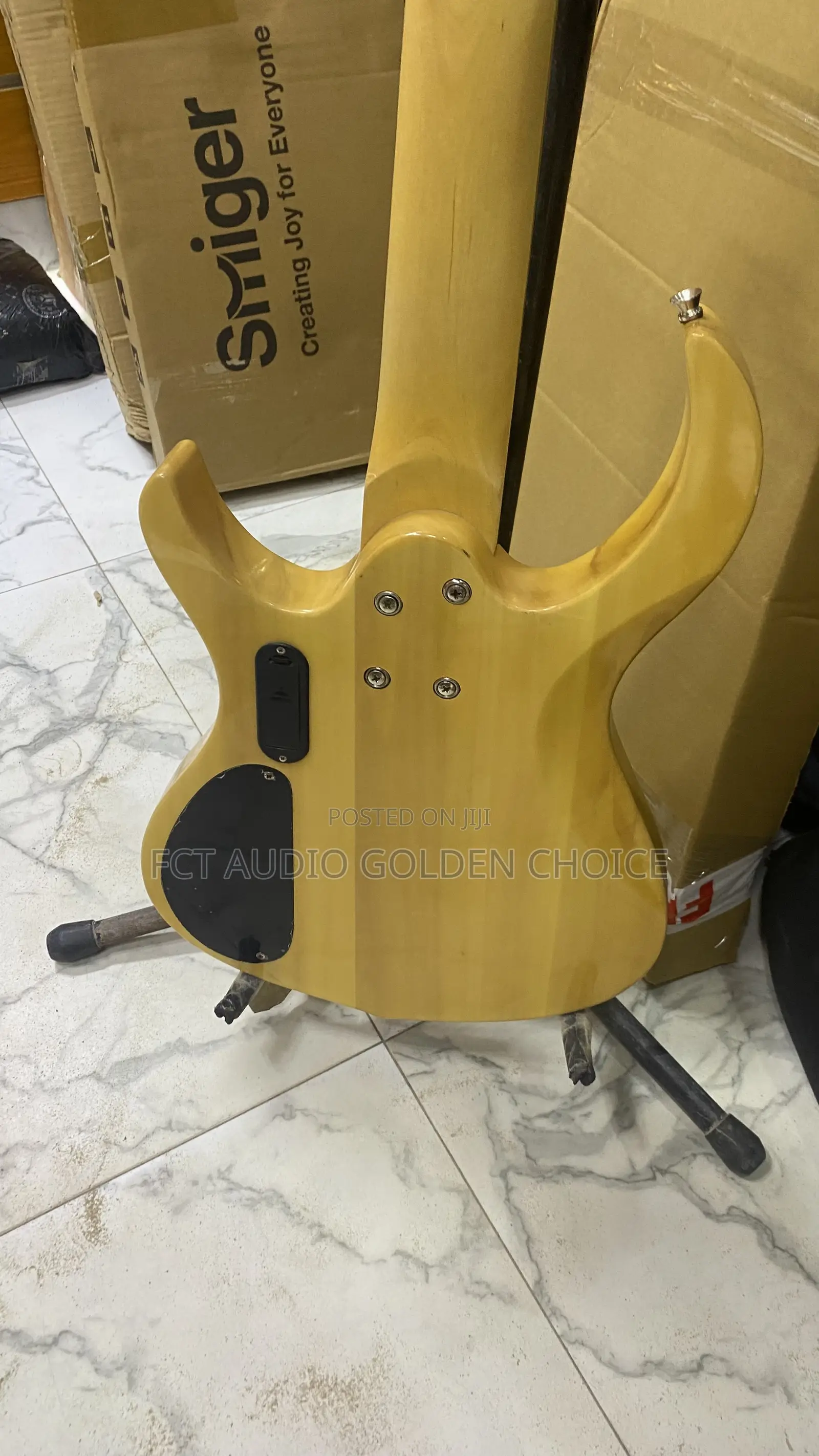 Fender Active Bass Guitar 5strings