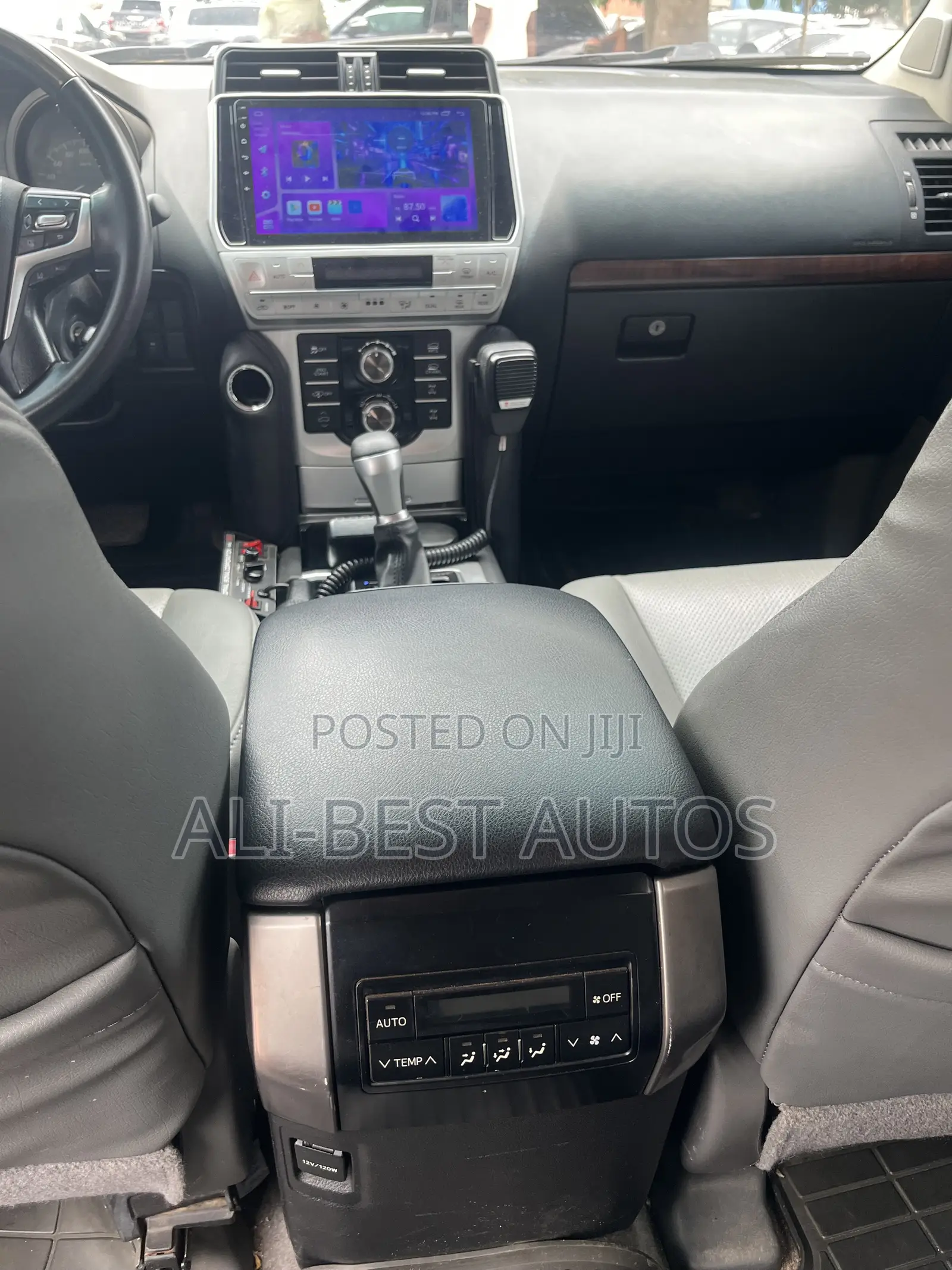 Toyota Land Cruiser Prado 2011 Black