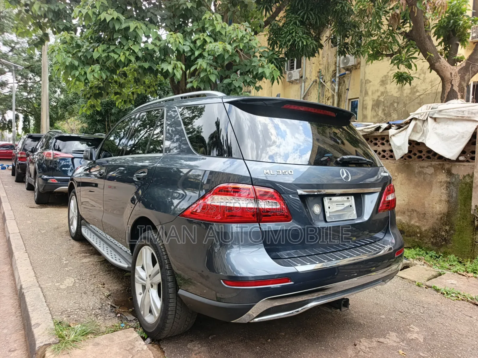Mercedes-Benz M Class ML350 4MATIC 4dr SUV AWD (3.5L 6cyl 7A) 2015 Gray