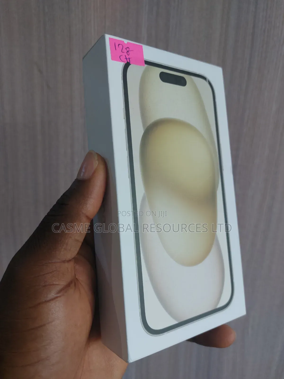 New Apple iPhone 15 128 GB Yellow