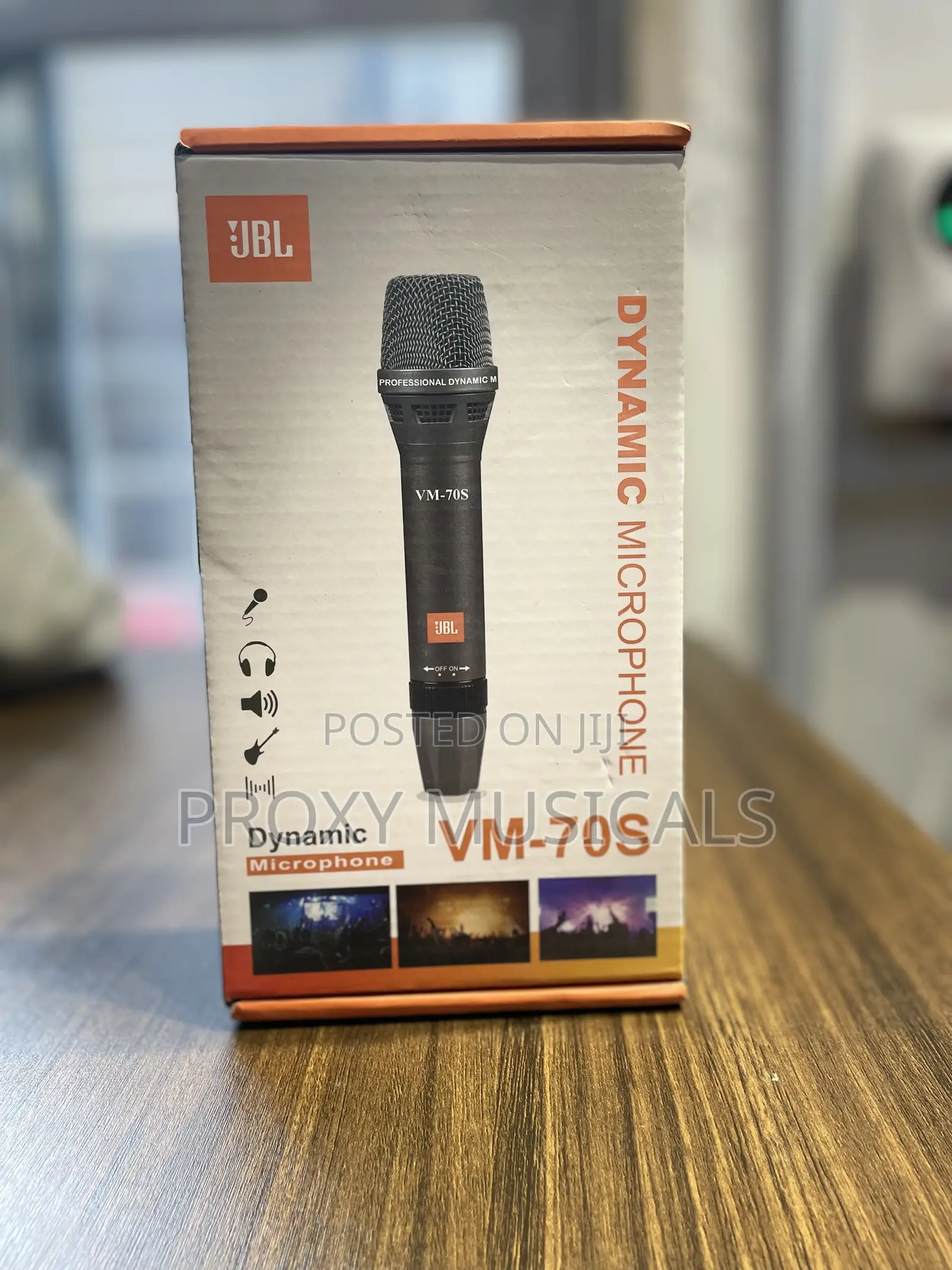 JBL VM-70S Dynamic Wired Microphone