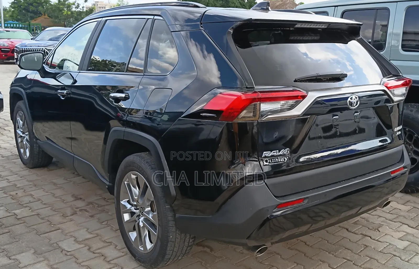 Toyota RAV4 2020 Matt Black