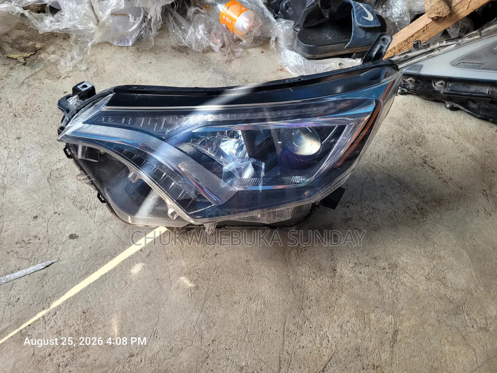 Headlamp Toyota Rav4 2018 Model