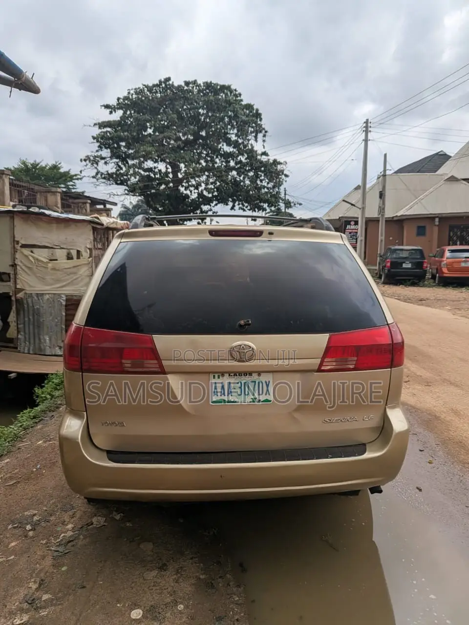 Toyota Sienna 2005 Gold