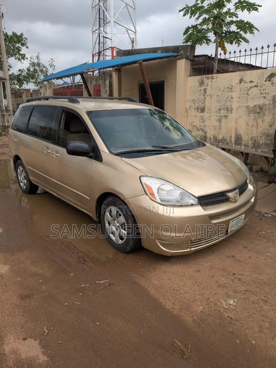 Toyota Sienna 2005 Gold