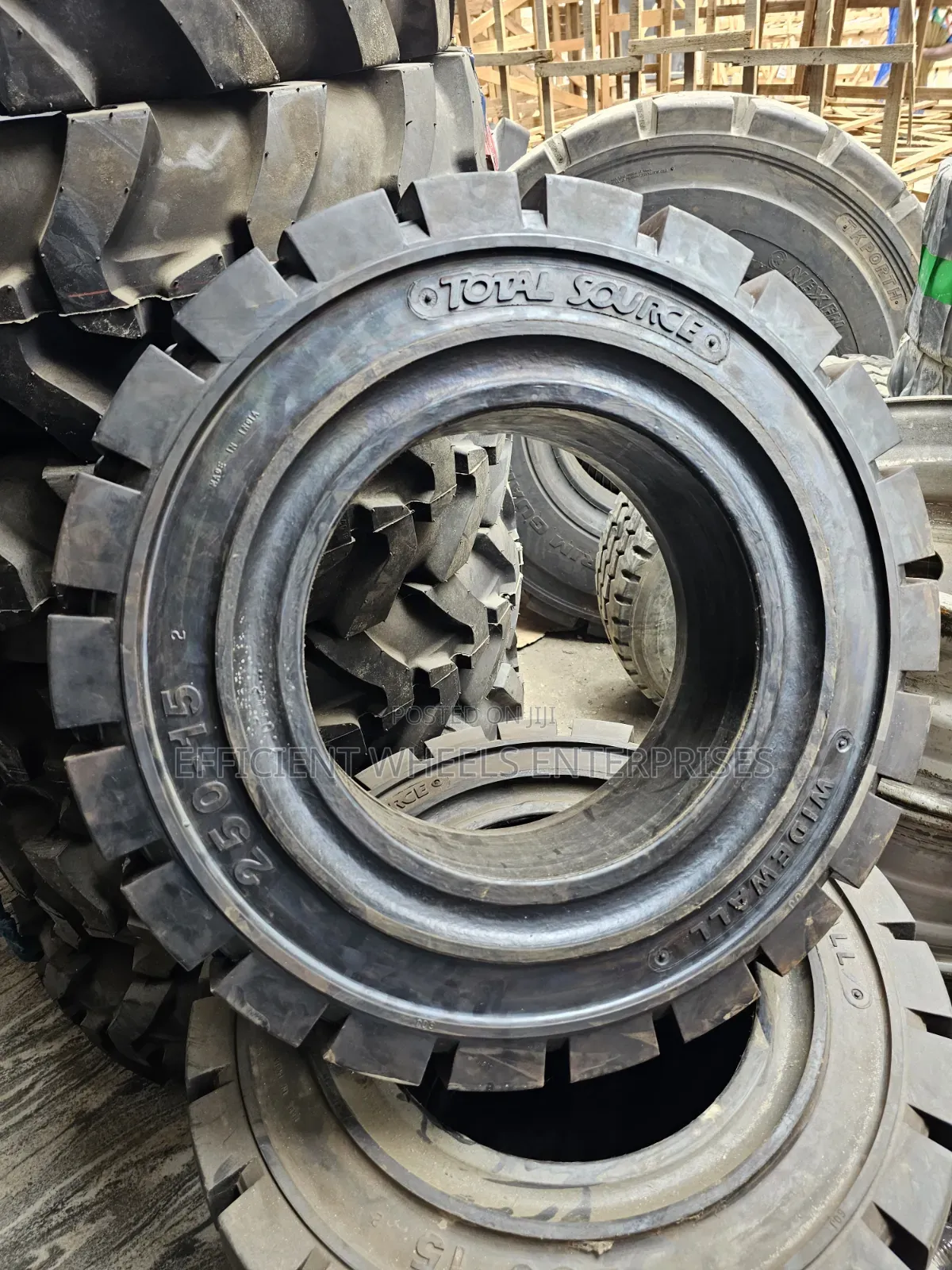 2.50-15 Forklift Tyre