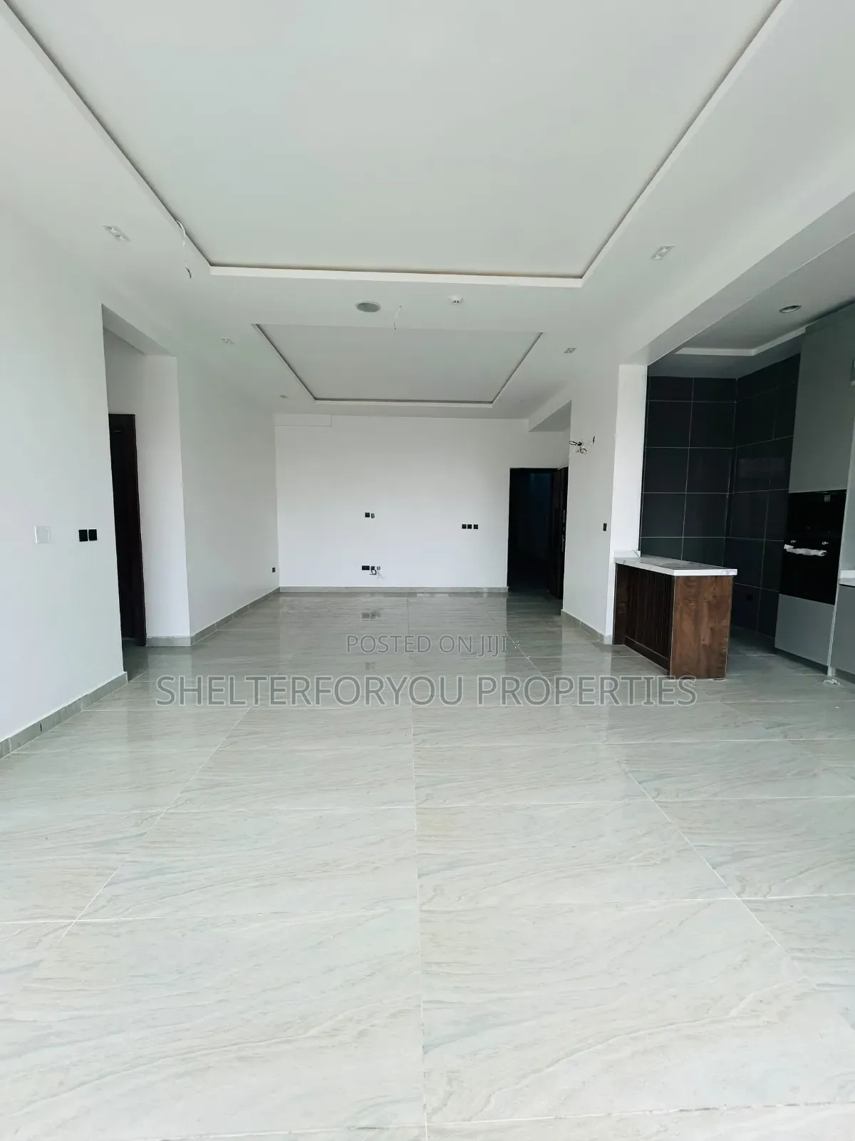 2bdrm Apartment in Lekki Phase 1 for sale