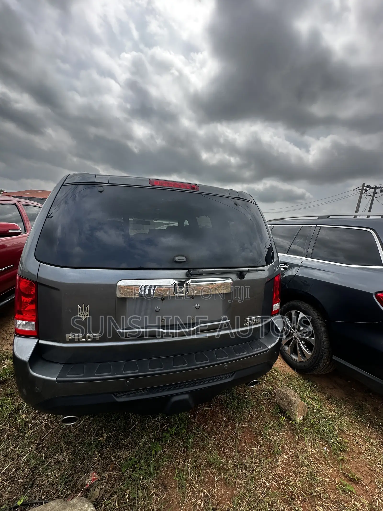Honda Pilot Touring w/RES/Navi 4WD (3.5L 6cyl 5A) 2012 Gray
