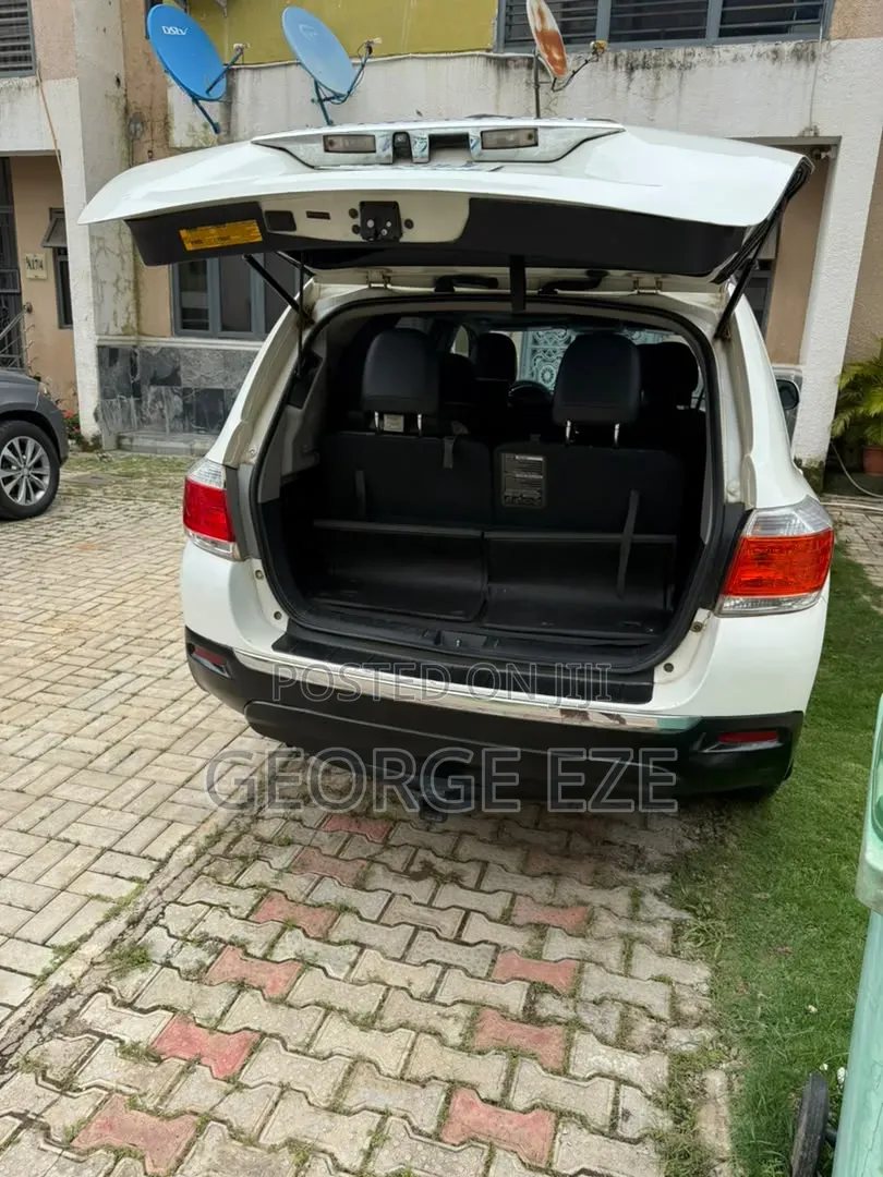 Toyota Highlander 2013 White