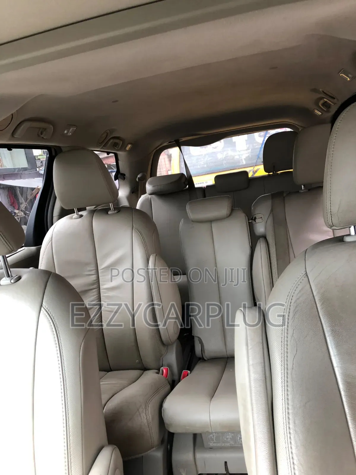 Toyota Sienna XLE 8 Passenger 2012 Gold