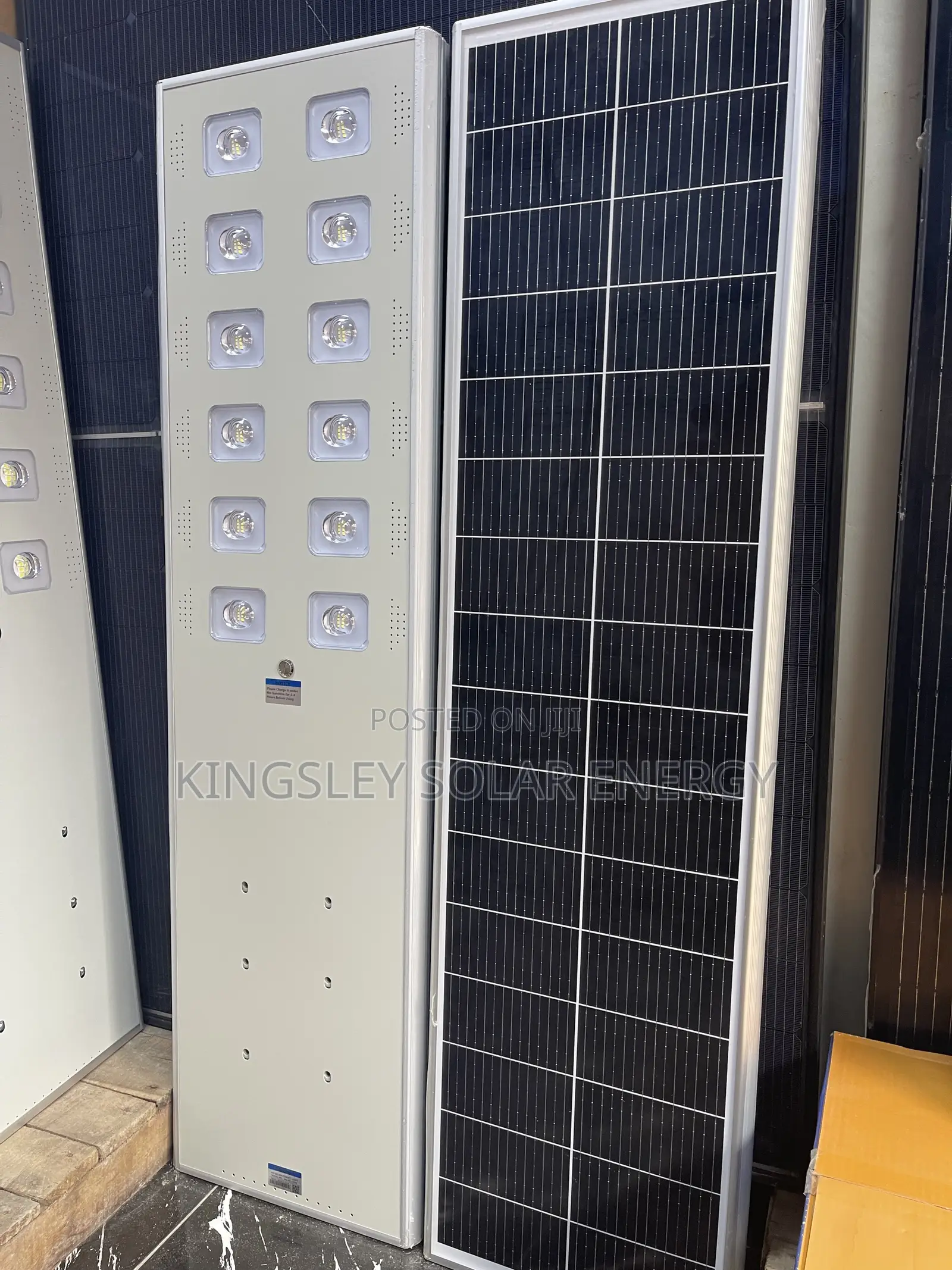 100w Wakatek Solar Street Light
