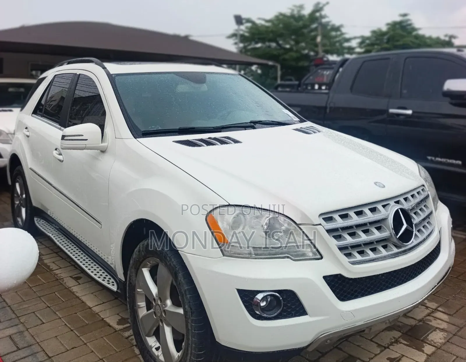 Mercedes-Benz M Class 2011 White