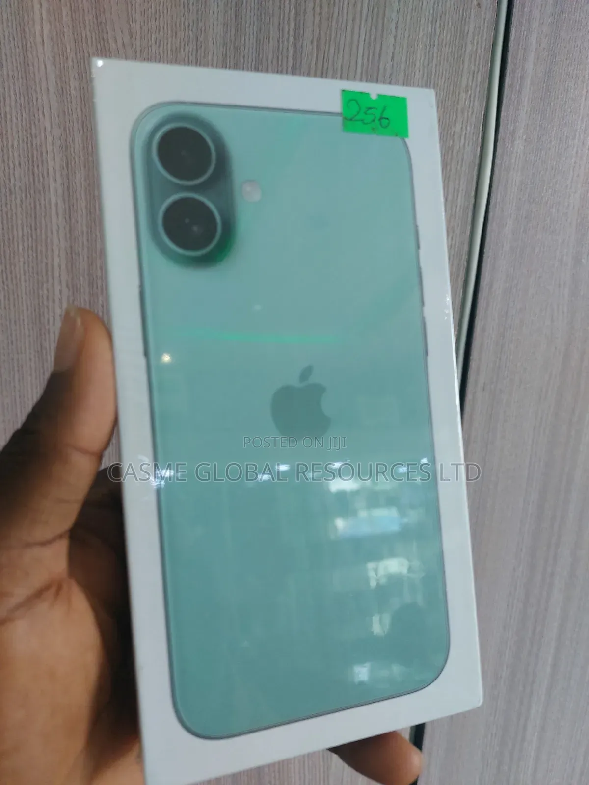 New Apple iPhone 16 Plus 256 GB Green