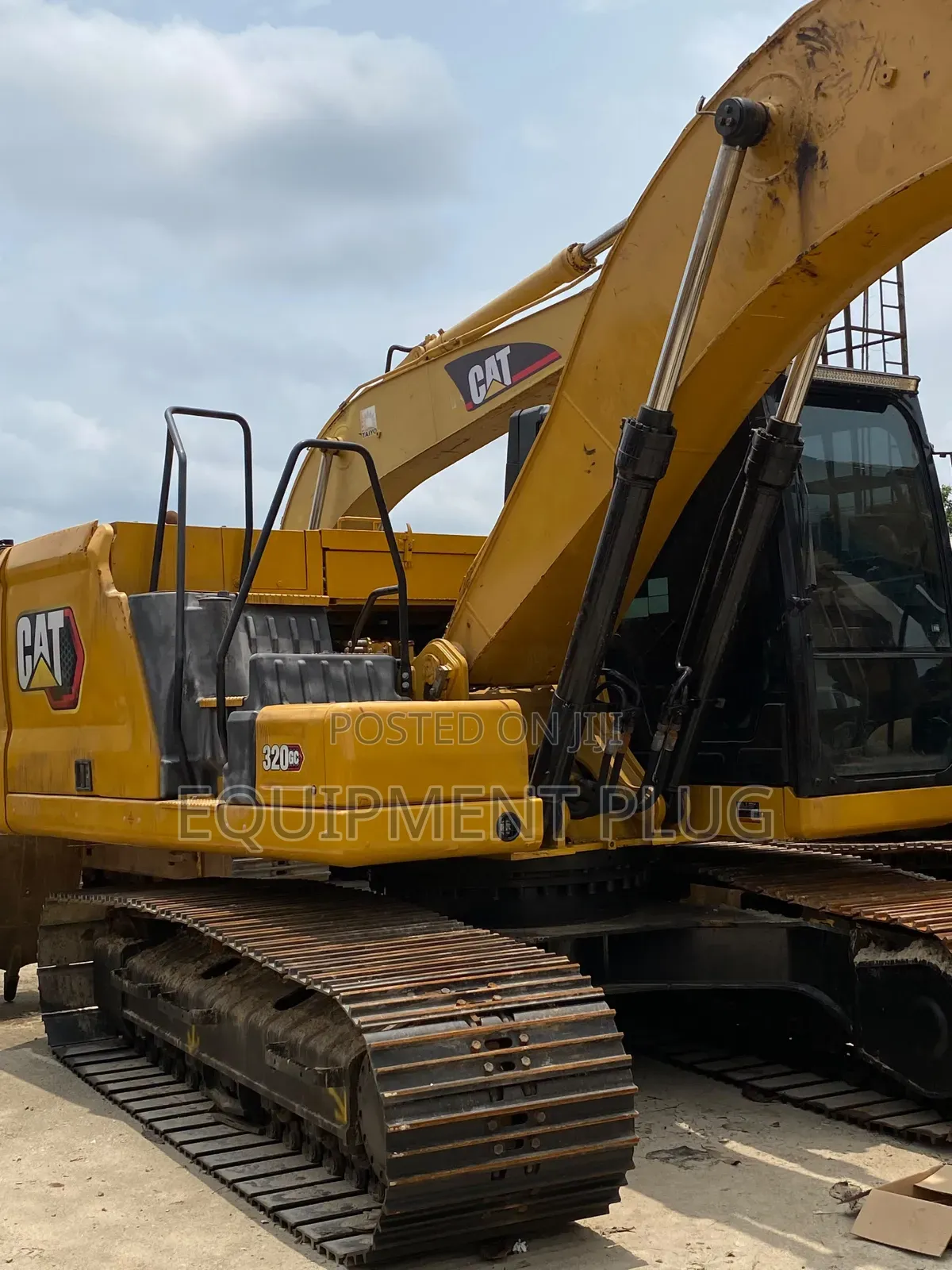 Caterpillar Escavator 320GC