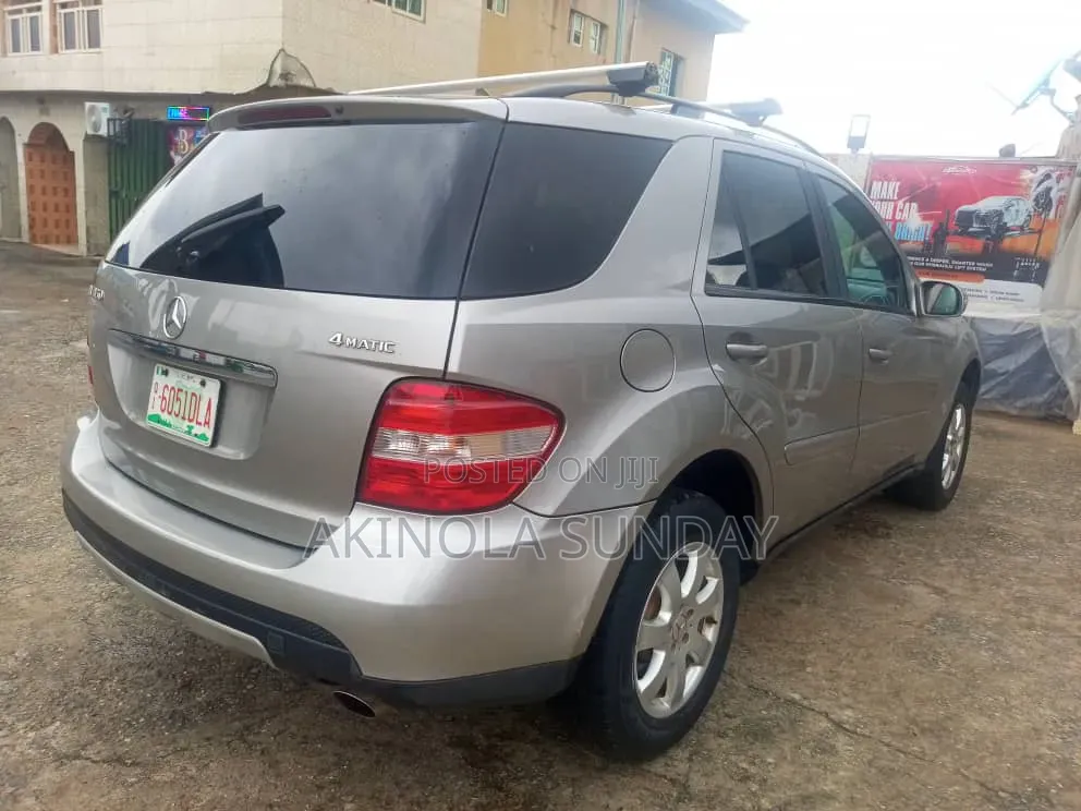 Mercedes-Benz M Class 2007 Gray