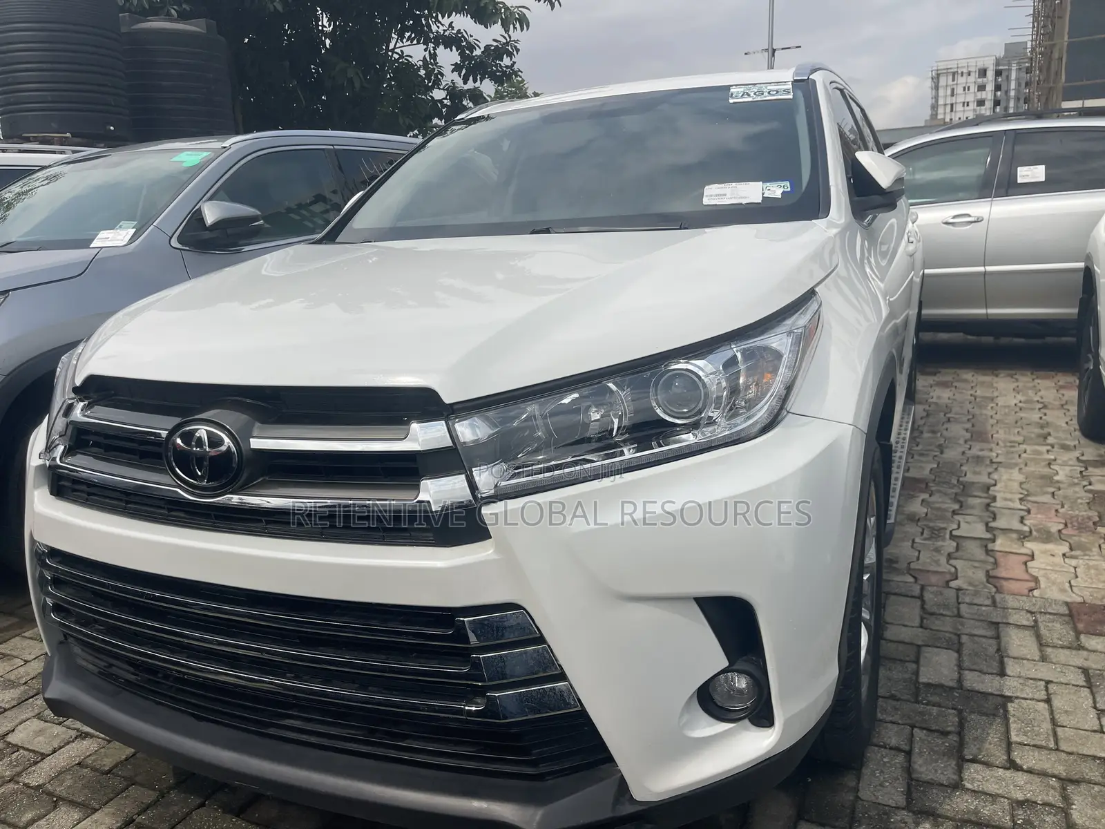 Toyota Highlander Limited 4dr SUV (3.5L 6cyl 6A) 2015 White