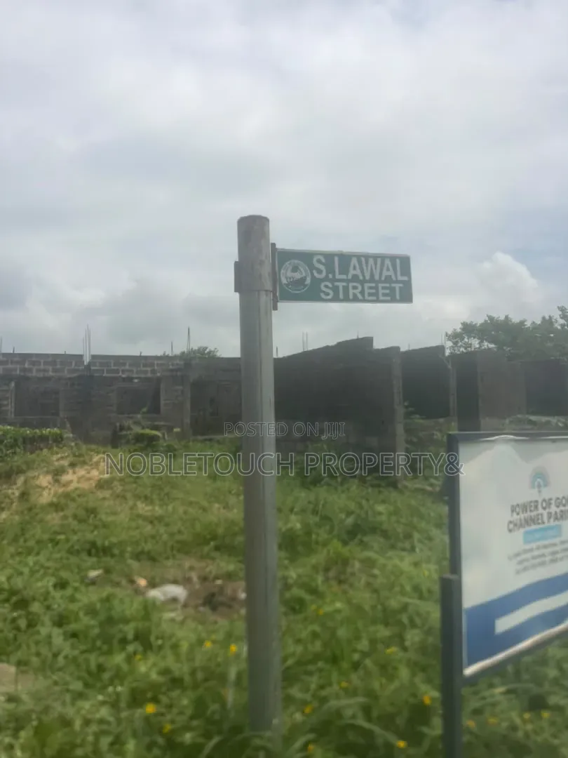 Building on Foundation Level on Half Plot at Ikorodu Lagos